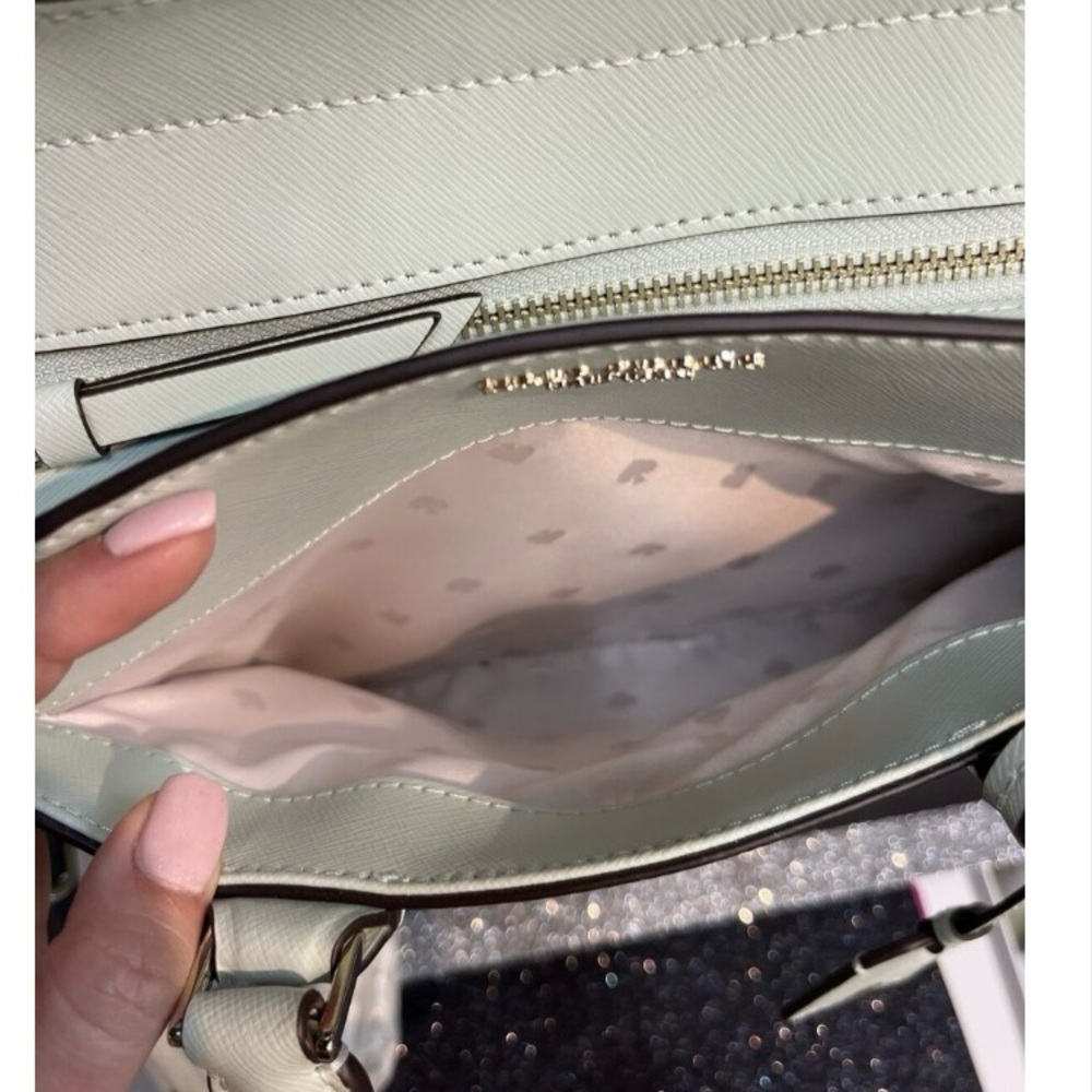 kate spade White Handbag - Picture 8 of 14